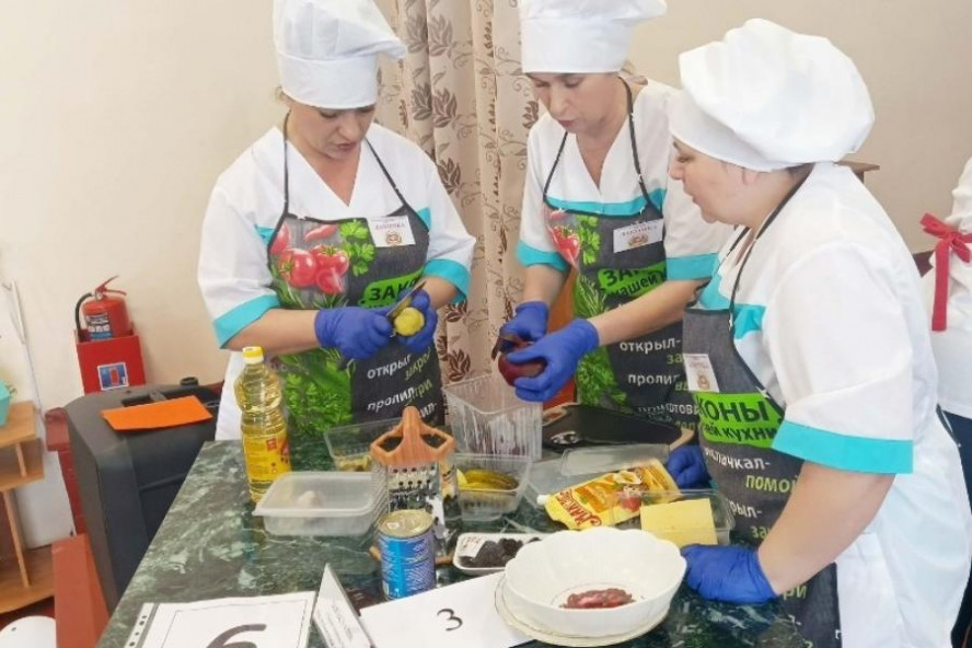 В Тамбовской области впервые прошёл конкурс поваров социальных учреждений