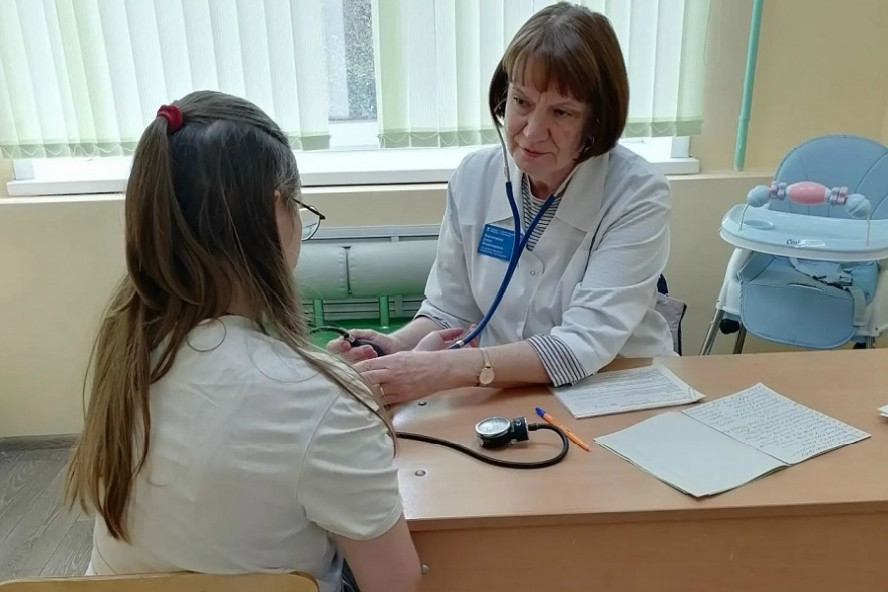 В Тамбовской области 7 тысяч медработников получают специальные социальные выплаты