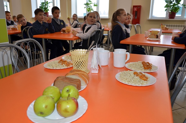 В Рассказово проверили качество питания в школах
