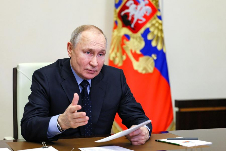 Владимир Путин повысил возраст назначения принудительных работ