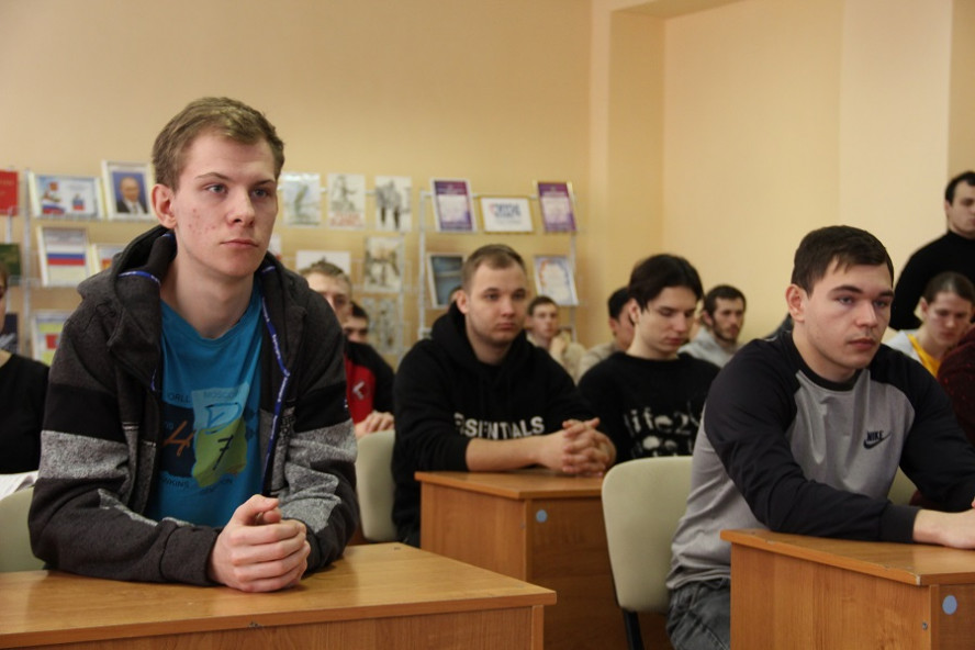 Представители "РКС-Тамбов" встретились с учащимися Тамбовского строительного колледжа