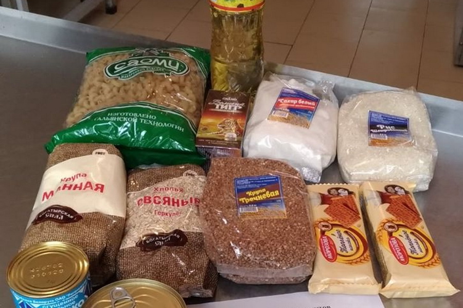 Льготники из школ Рассказовского района получат продовольственные наборы