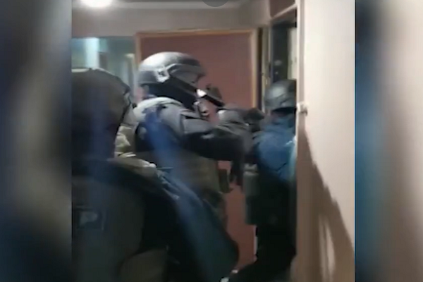 Сотрудники ФСБ задержали сторонников украинских радикалов, планировавших массовые убийства в Тамбове