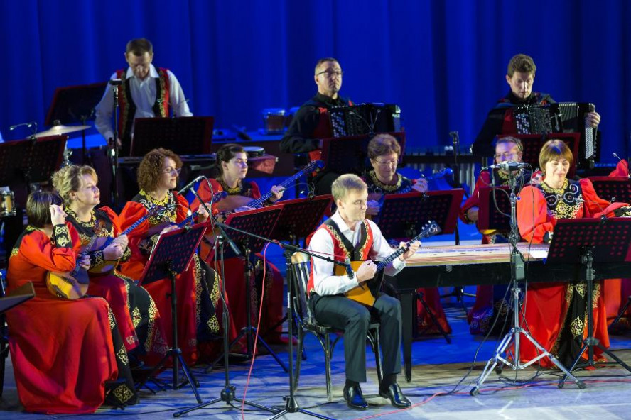 Оркестр "Россияне" представит новую концертную программу "Масленица"