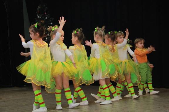 Отчётный концерт детского хореографического ансамбля «Веснушки»