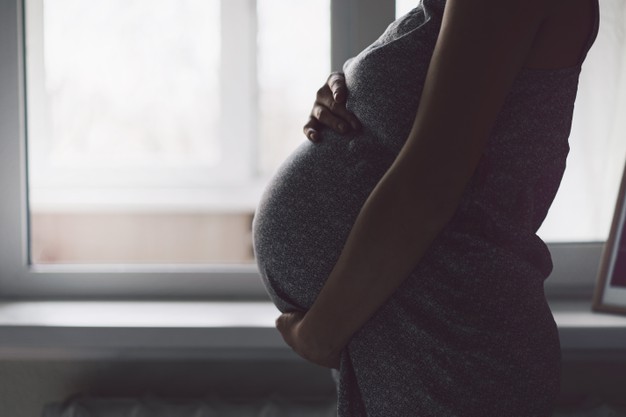 Пособие для беременных в трудной ситуации выплатят и за месяц родов