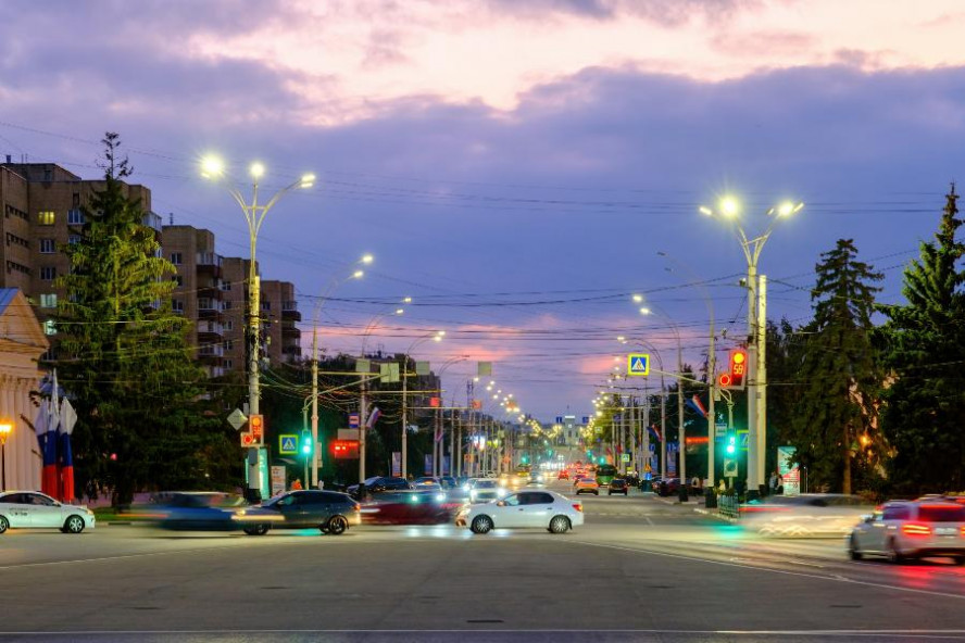 Безработица на минимуме, сокращение продаж новых автомобилей, судьба "Ланты" и тамбовского троллейбуса - что писали про область федеральные и межрегиональные СМИ