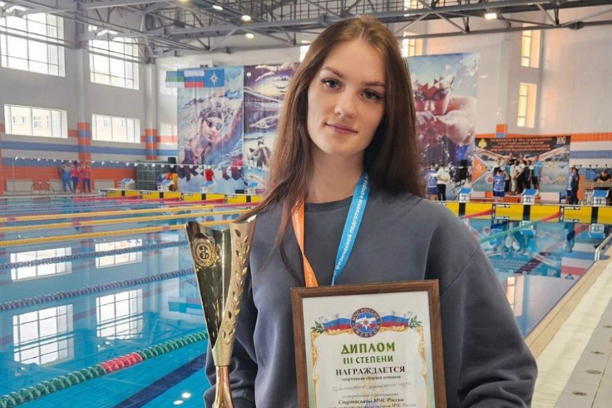 Тамбовчанка завоевала 3 место в эстафете по плаванию в рамках спартакиады МЧС России