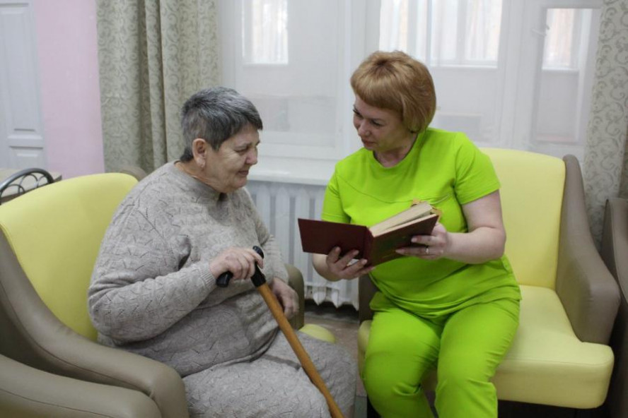 В Тамбовской области трудятся более 1 тысячи социальных работников