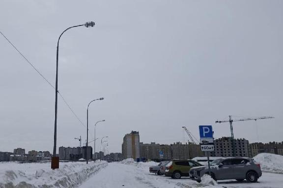 На севере Тамбова уличные фонари за 300 тысяч рублей замотали скотчем