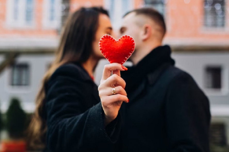 Психолог объяснила, почему мужчин не стоит поздравлять с Днём влюбленных