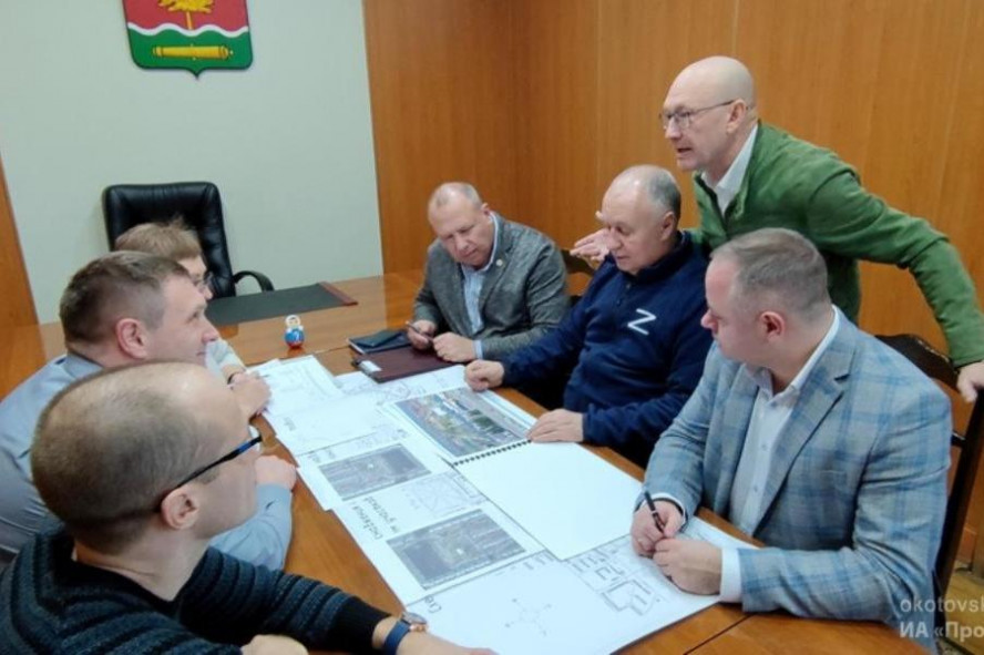 Котовск посетил председатель рабочей группы по курированию реализации проекта "Дорога к дому" Геннадий Калинин