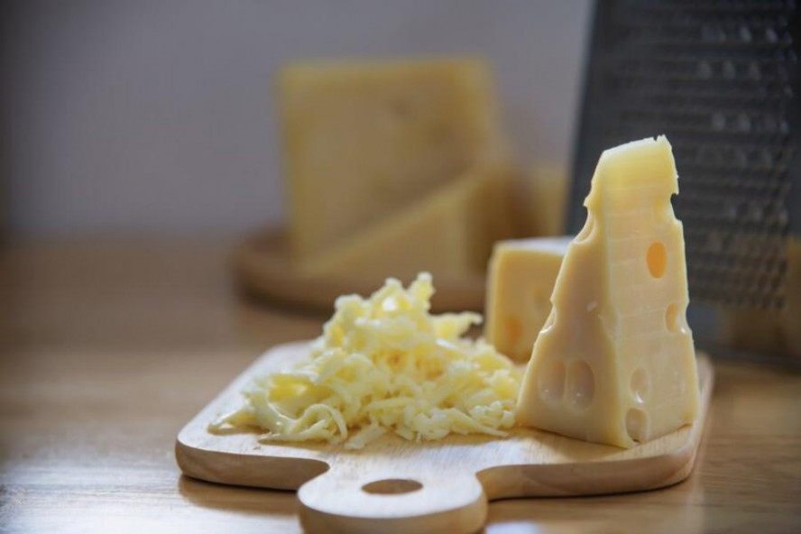 В соцучреждения Тамбовской области завезли сыр неизвестного происхождения