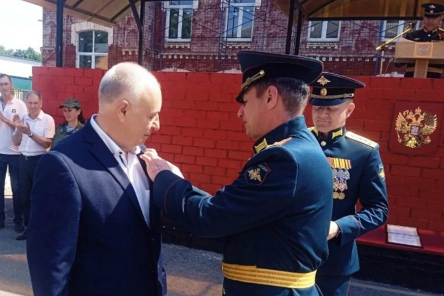 Глава Котовска отмечен ведомственной наградой Министерства обороны РФ