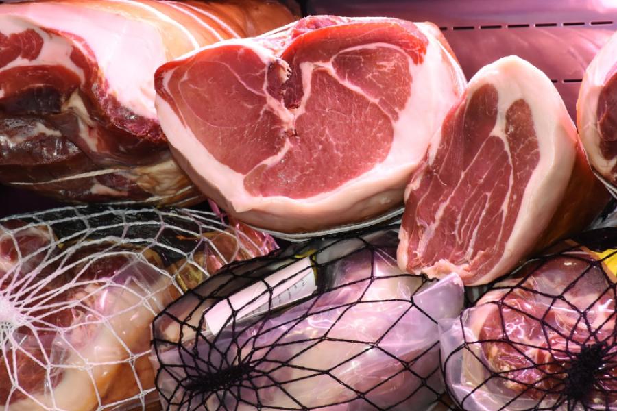 Тамбовская ветеринарная служба не допустила в реализацию более 60-ти тонн некачественного мяса