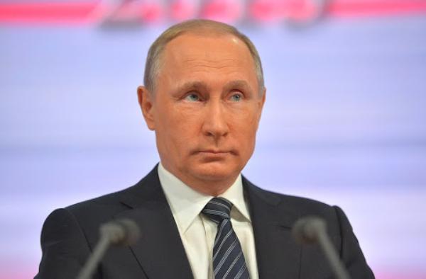 Владимир Путин сегодня выступит с новым обращением к россиянам