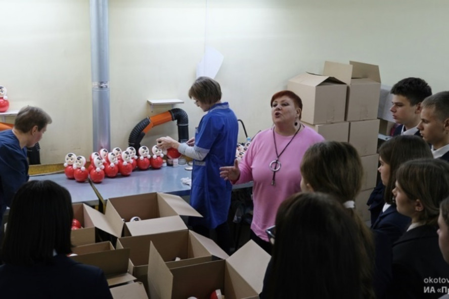 Школьники из Донецка познакомились с историей и достопримечательностями Котовска