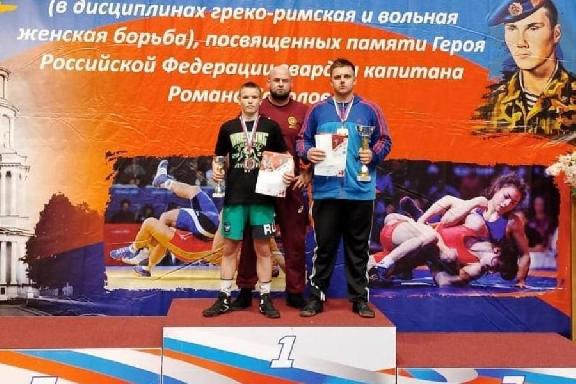 Тамбовчане завоевали медали на всероссийских соревнованиях по греко-римской борьбе