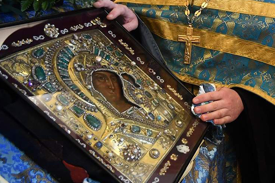 Православные тамбовчане отмечают Рождество Пресвятой Богородицы
