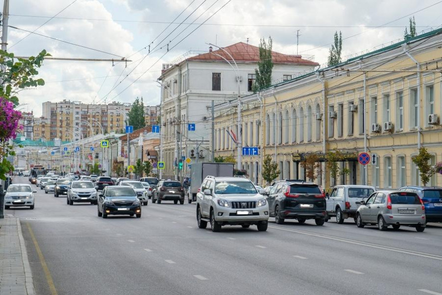 Итоги дня: покупка 820 саженцев деревьев, ДТП на перекрестке, 71 млн рублей на борьбу с онкозаболеваниями