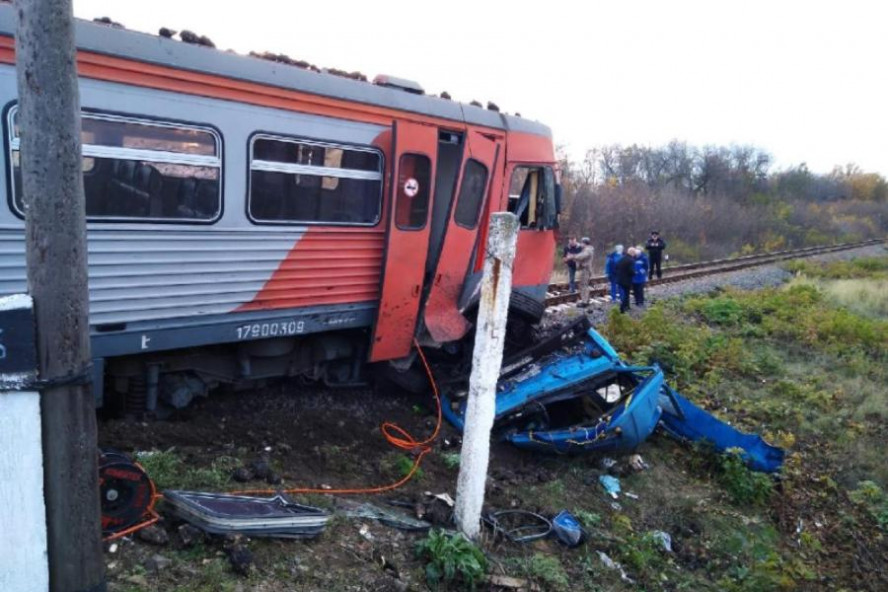 В Тамбовской области будут судить водителя "Камаза", врезавшегося в пассажирский поезд