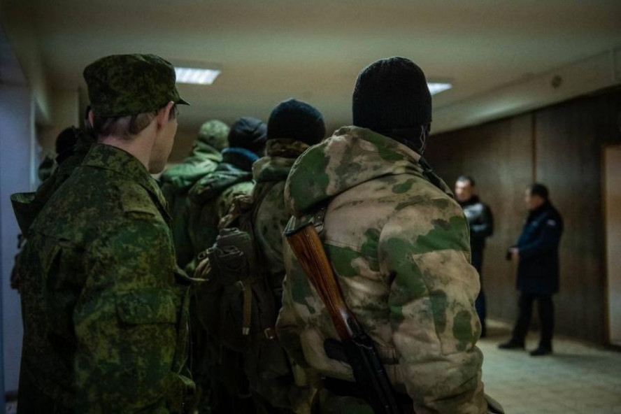 Не служившие до 30 лет россияне могут отправиться на военные сборы