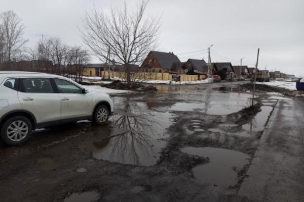 Тамбовчане просят отремонтировать разваливающиеся городские дороги