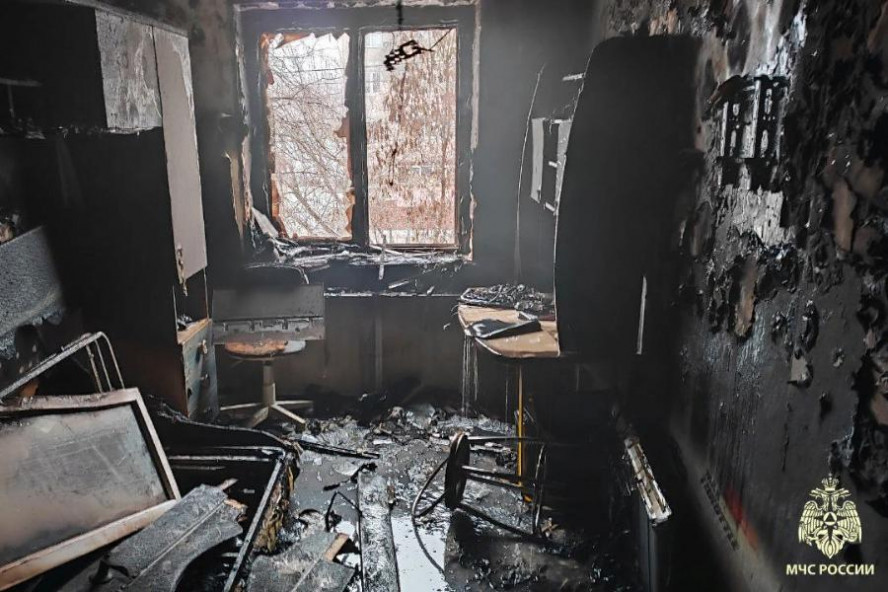 В Тамбове на Сенько загорелась квартира в пятиэтажном доме