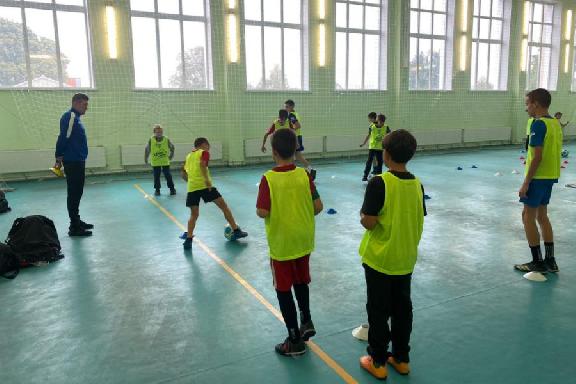 24 школы Тамбовской области участвуют в проекте "Футбол в школе"