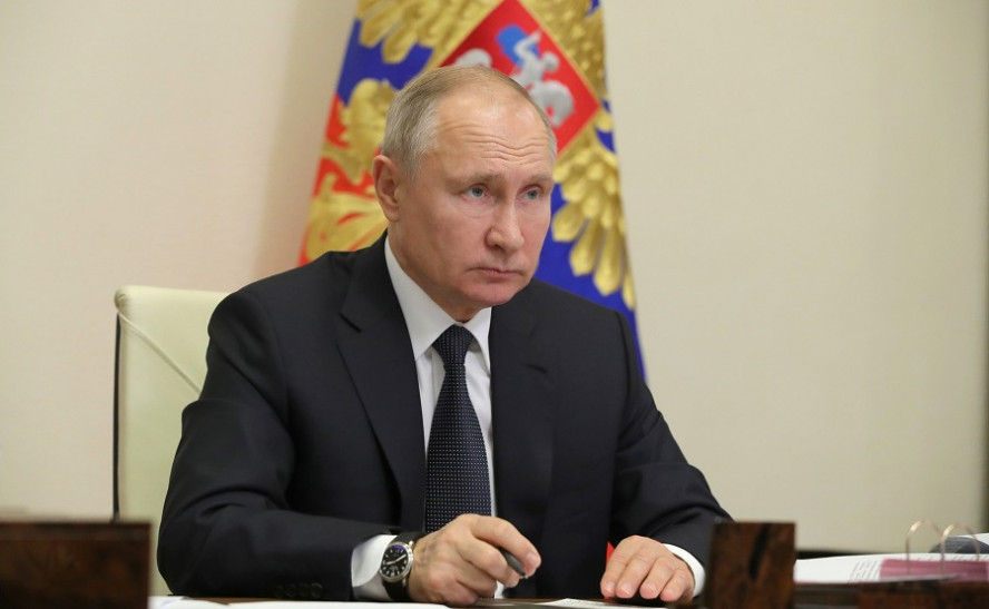 Путин подписал указ о запрете услуг суррогатных матерей для иностранцев