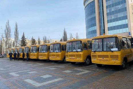 В муниципалитеты Тамбовской области поступили 26 новых школьных автобусов