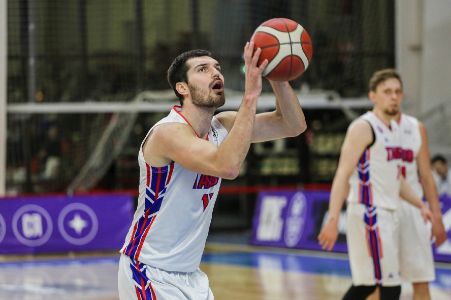 Баскетбольный клуб "Тамбов" прервал серию из пяти поражений подряд 