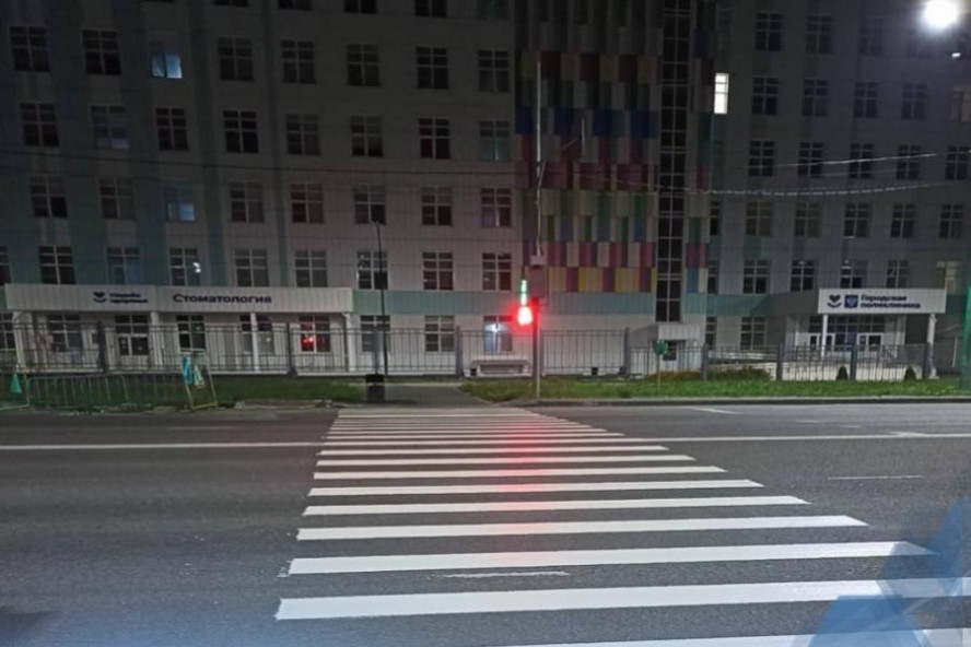В Тамбове обновляют дорожную разметку у школ и детских садов 