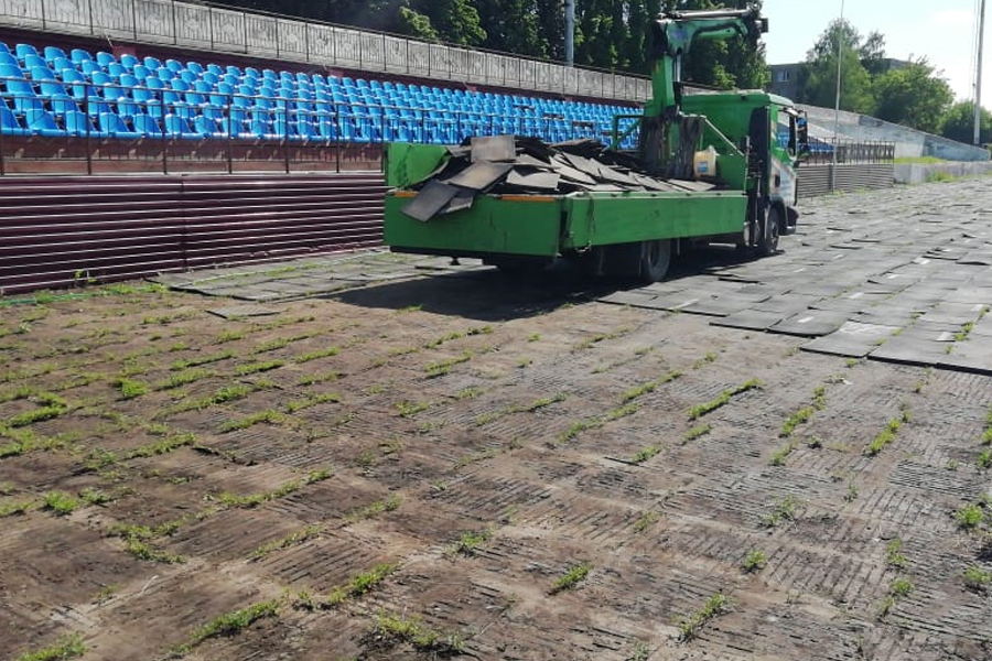В Мичуринске началась реконструкция футбольного поля