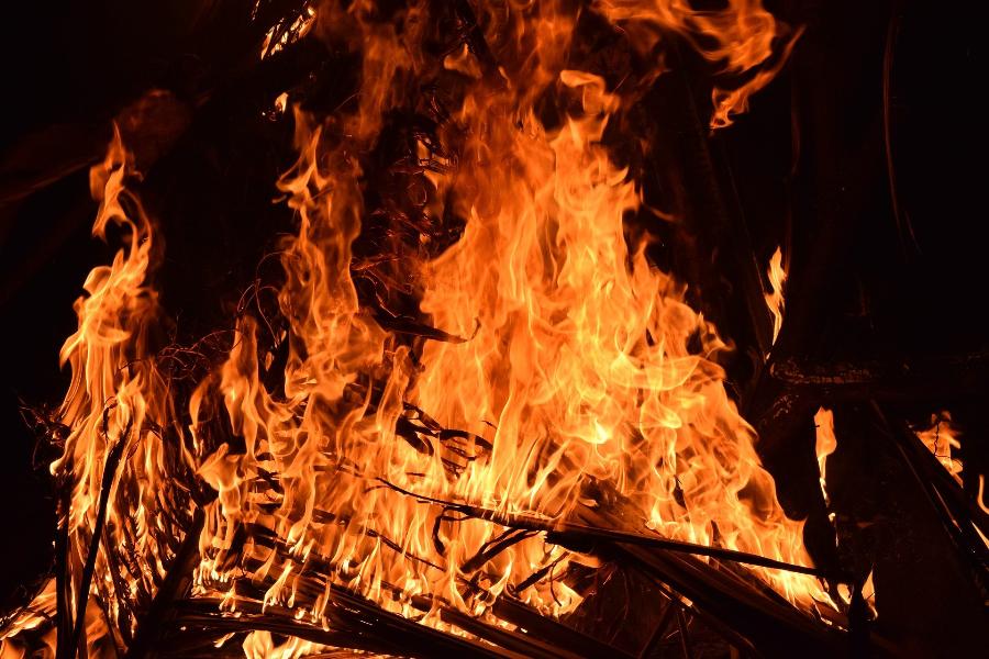 Из-за пожара в Тамбовском районе погибли мужчина и женщина
