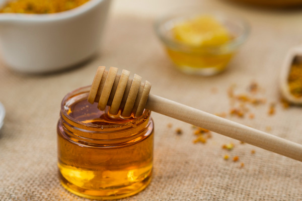 Врач призвал с осторожностью относиться к меду