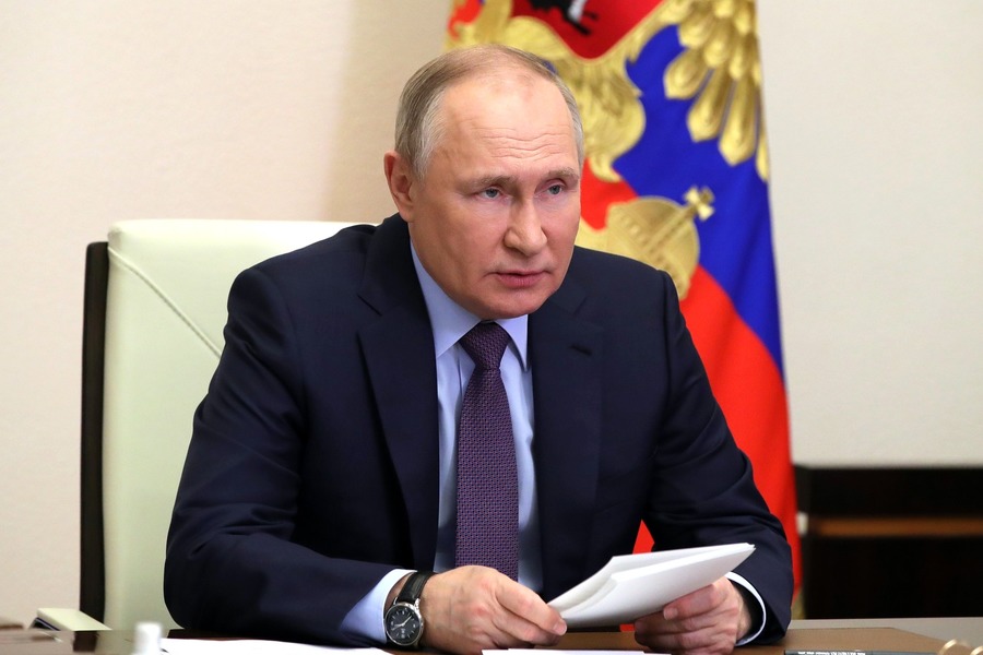 Путин образовал комиссию по обеспечению технологического суверенитета РФ в сфере IT