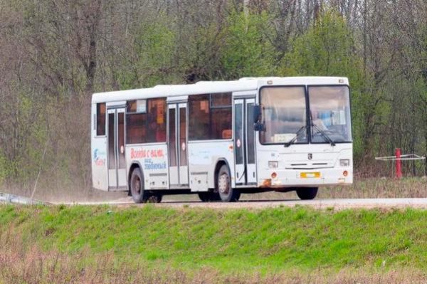 Жители сёл Черняное и Горелое жалуются на дорогой проезд в автобусах с автовокзала "Северный"