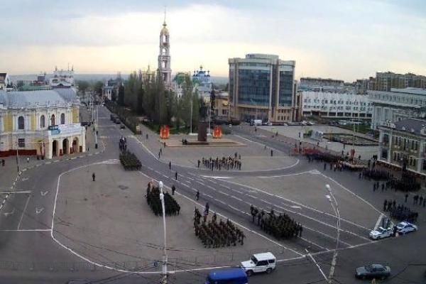 На площади Ленина прошла первая репетиция парада Победы