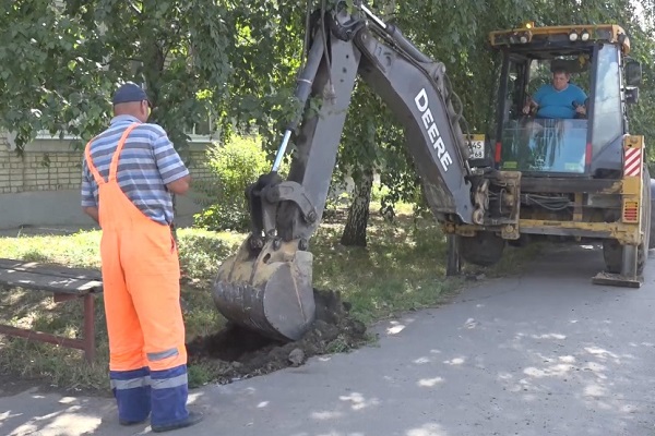 В Тамбове на Тулиновской ремонтируют тротуары