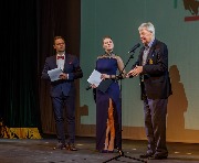 DSC_3828-V.jpg