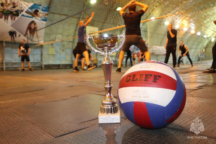 В Котовске состоялся турнир по волейболу среди команд МЧС