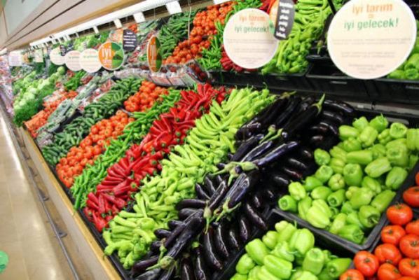 В Роспотребнадзоре посоветовали покупать грязные овощи