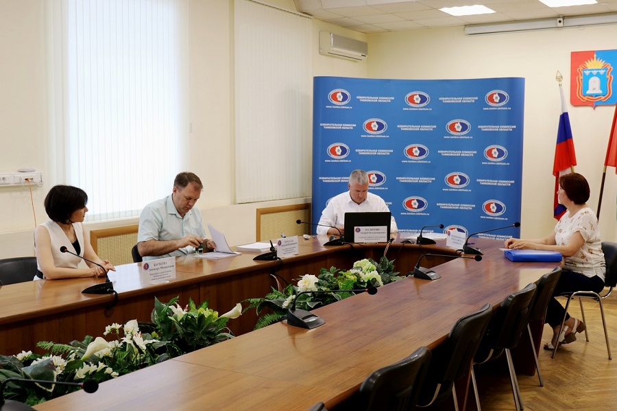 Все пять кандидатов на пост главы Тамбовской области представили документы в облизбирком