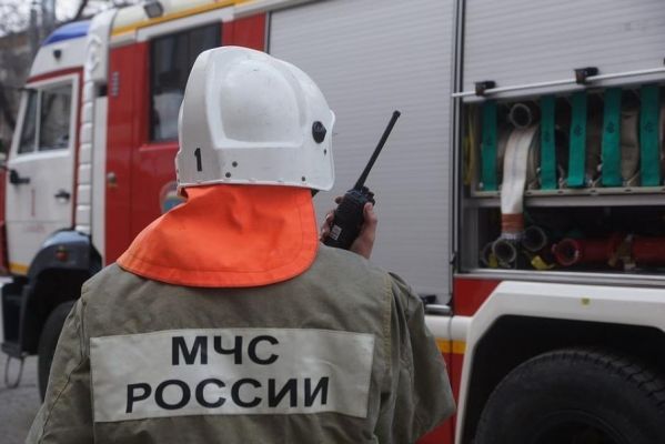 При пожаре в многоэтажке на улице Эскадронной погибла пенсионерка