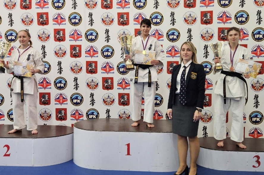 Тамбовчанки завоевали медали на Чемпионате России по киокусинкай карате