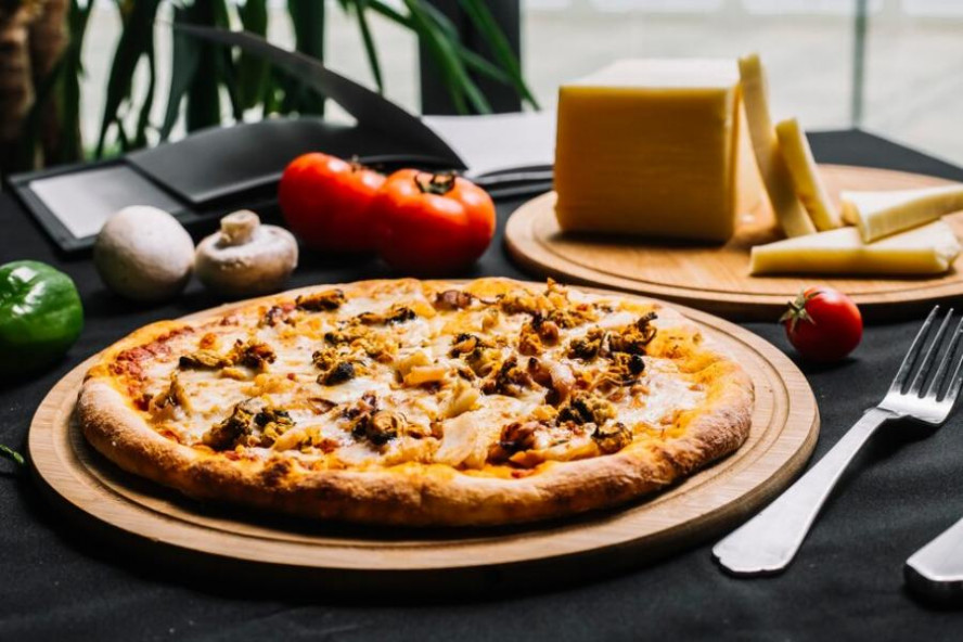 В пиццах-полуфабрикатах выявлены факты фальсификации сыра