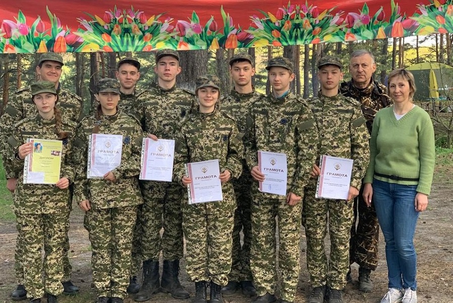 Команда лицея №14 стала призёром военно-патриотической игры "Славянка"