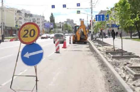 В Тамбове продолжается ремонт улицы Советской
