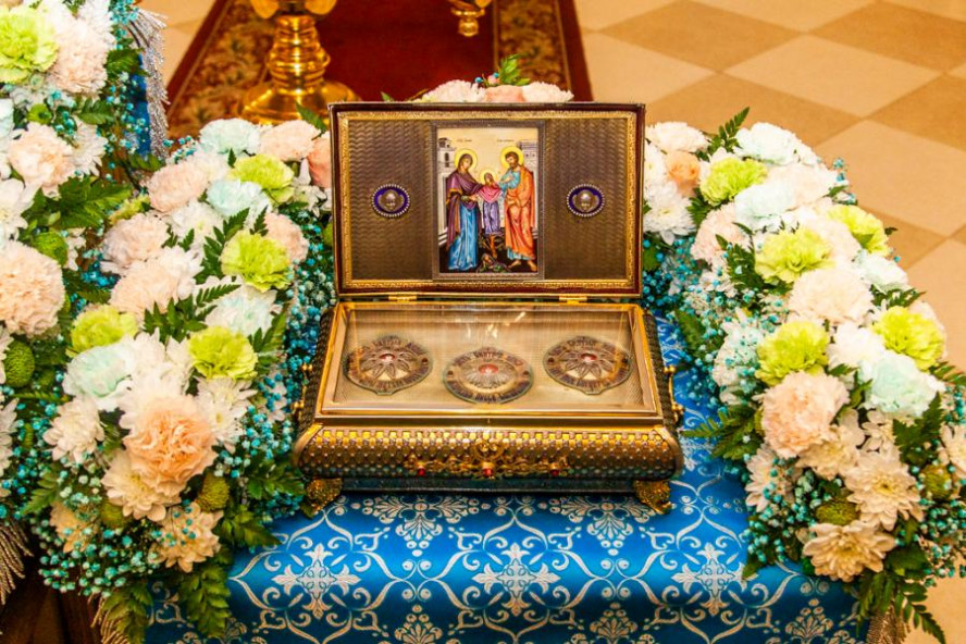 В Тамбов доставили ковчег с частицей пояса Пресвятой Богородицы
